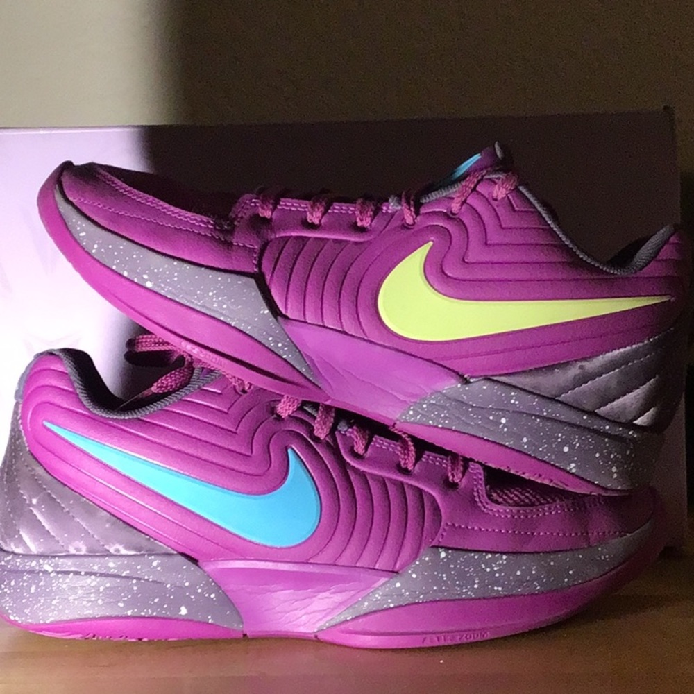 Nike Ja 2 basketball shoes size 8